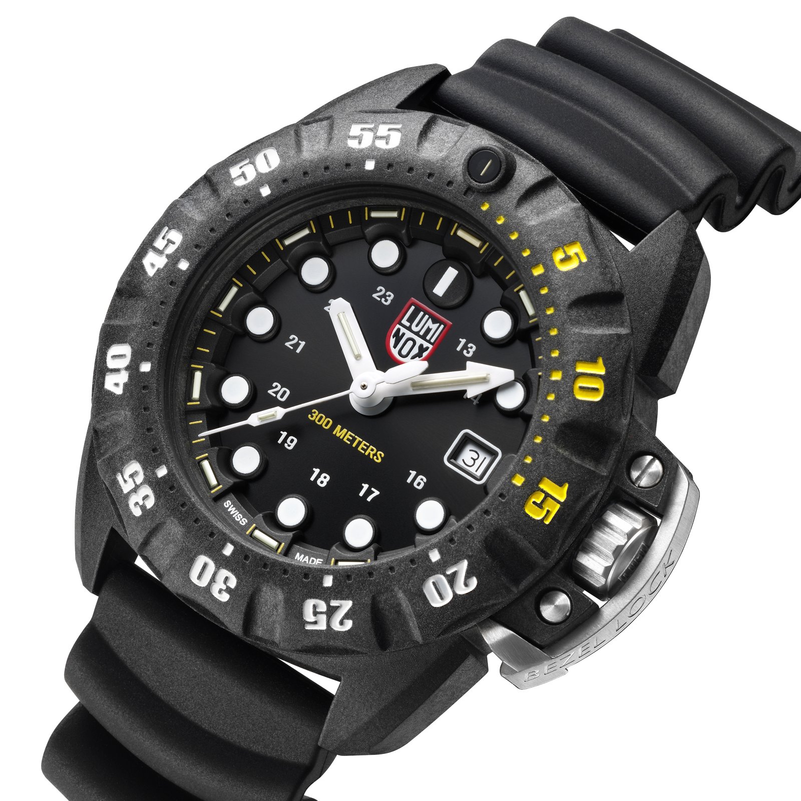 Press Release: Luminox Scott Cassell Deep Dive 1550 Series Diving