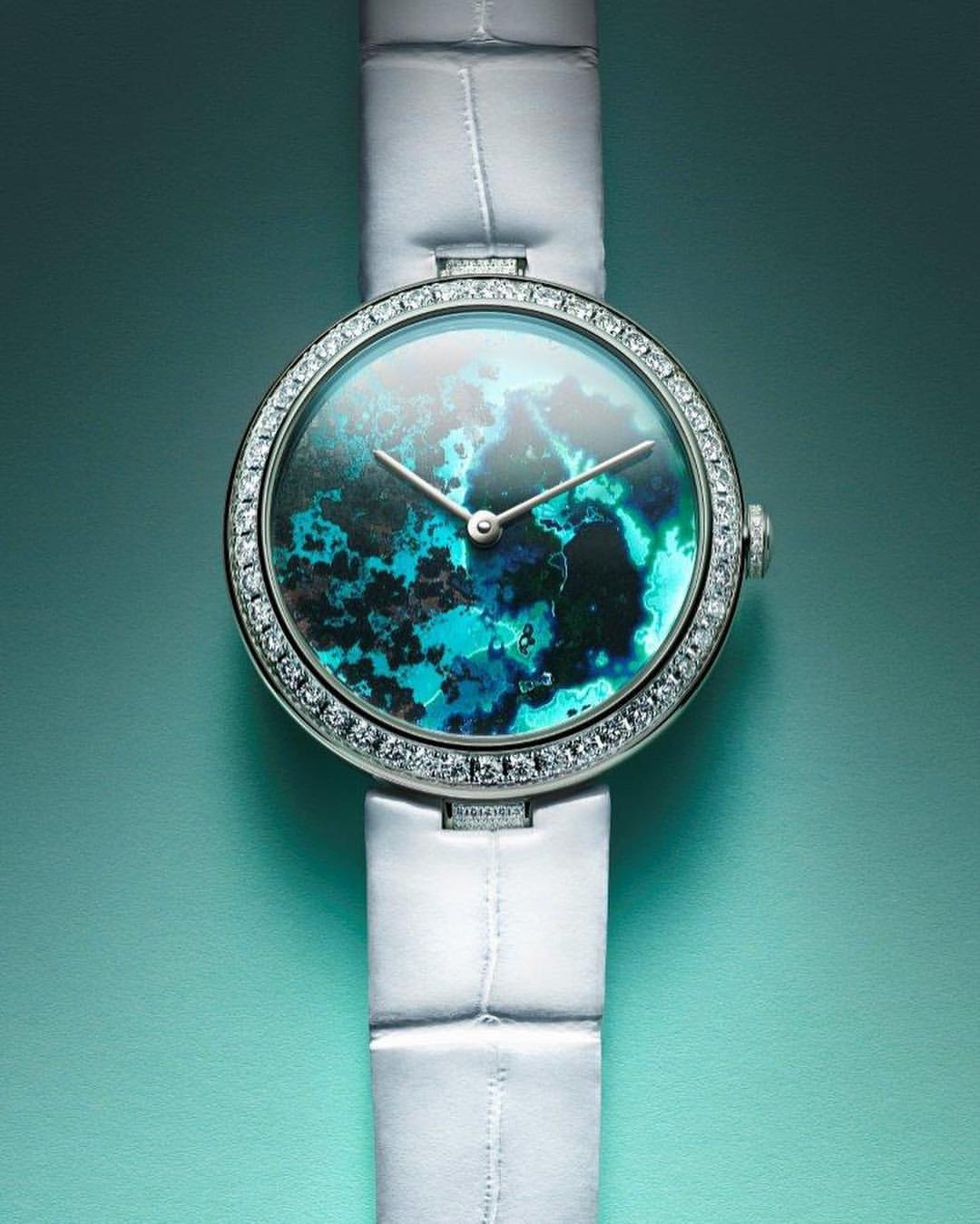 Chaumet, fine creations - Watches & Jewelry - LVMH