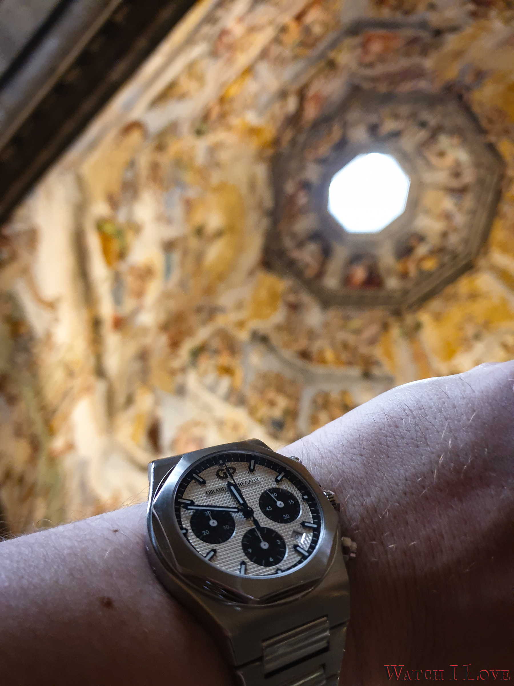 Wondering Tuscany wristed with Girard Perregaux Laureato