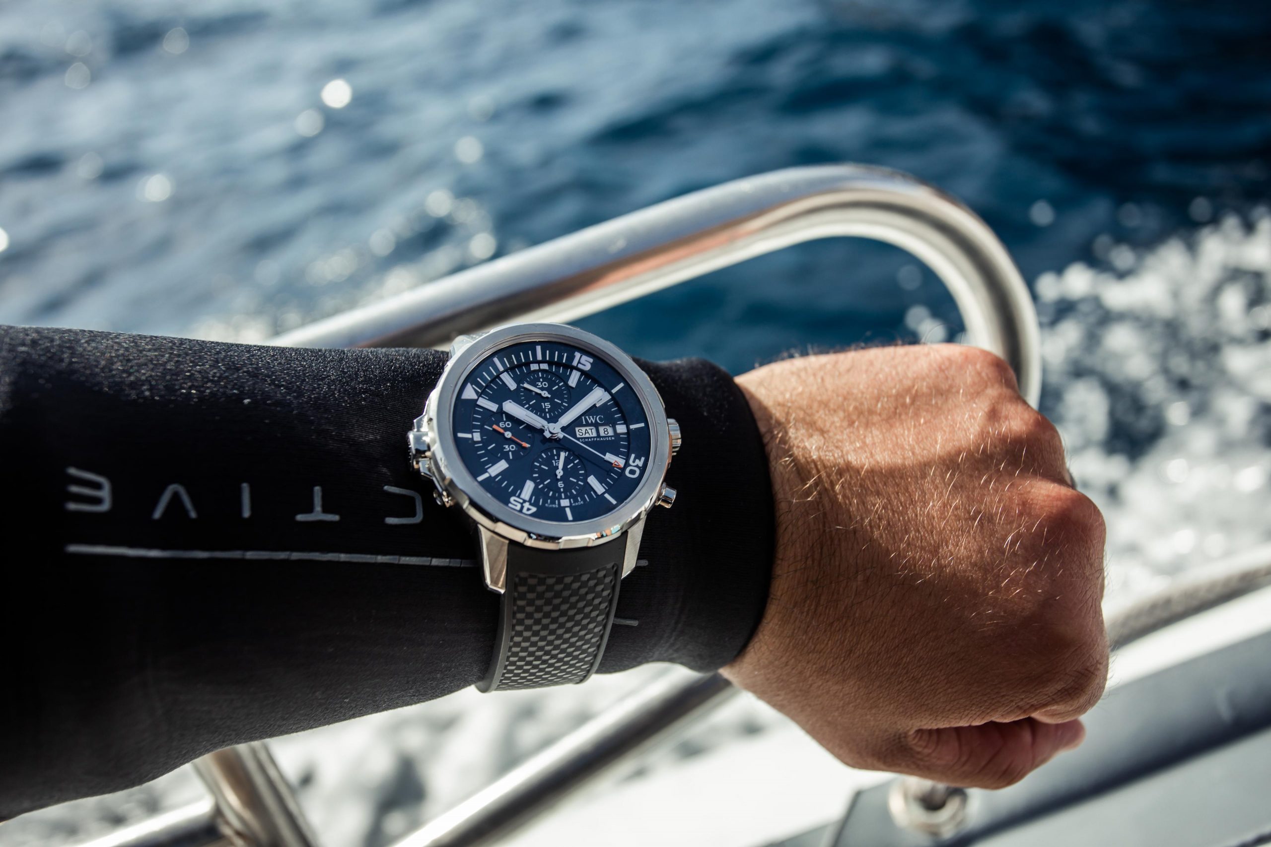 Iwc aquatimer outlet chronograph jacques cousteau