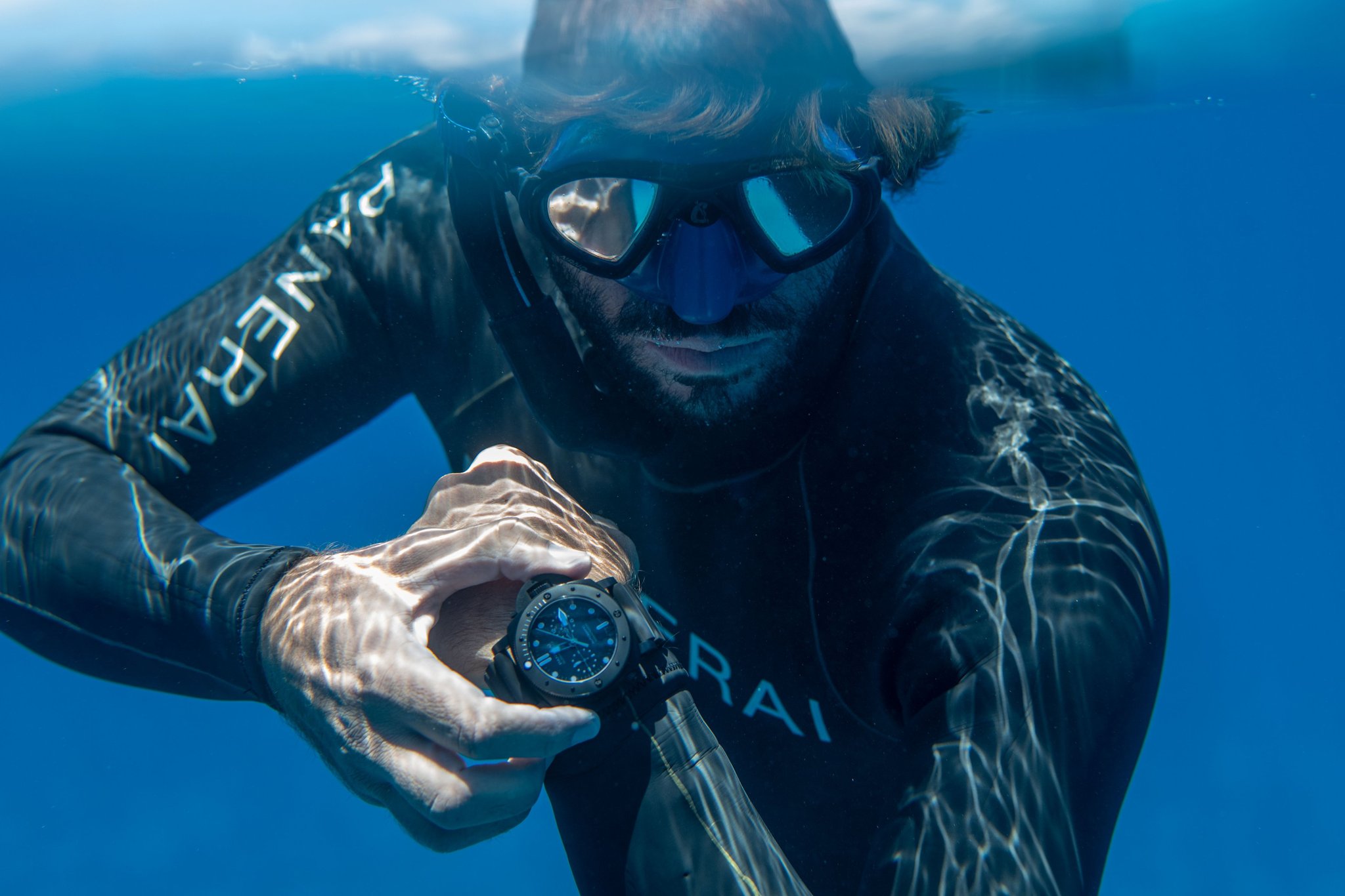 Panerai Experience dive with Guillaume N ry and Panerai