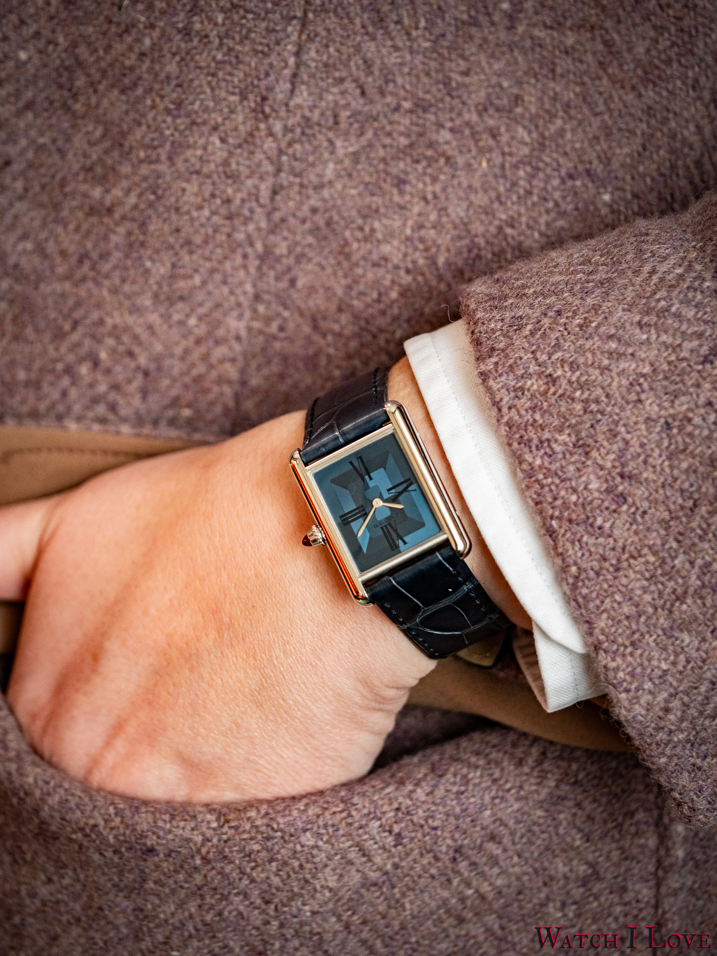 Review Tank Louis Cartier Watch Ref. WGTA0121 - Watch I Love