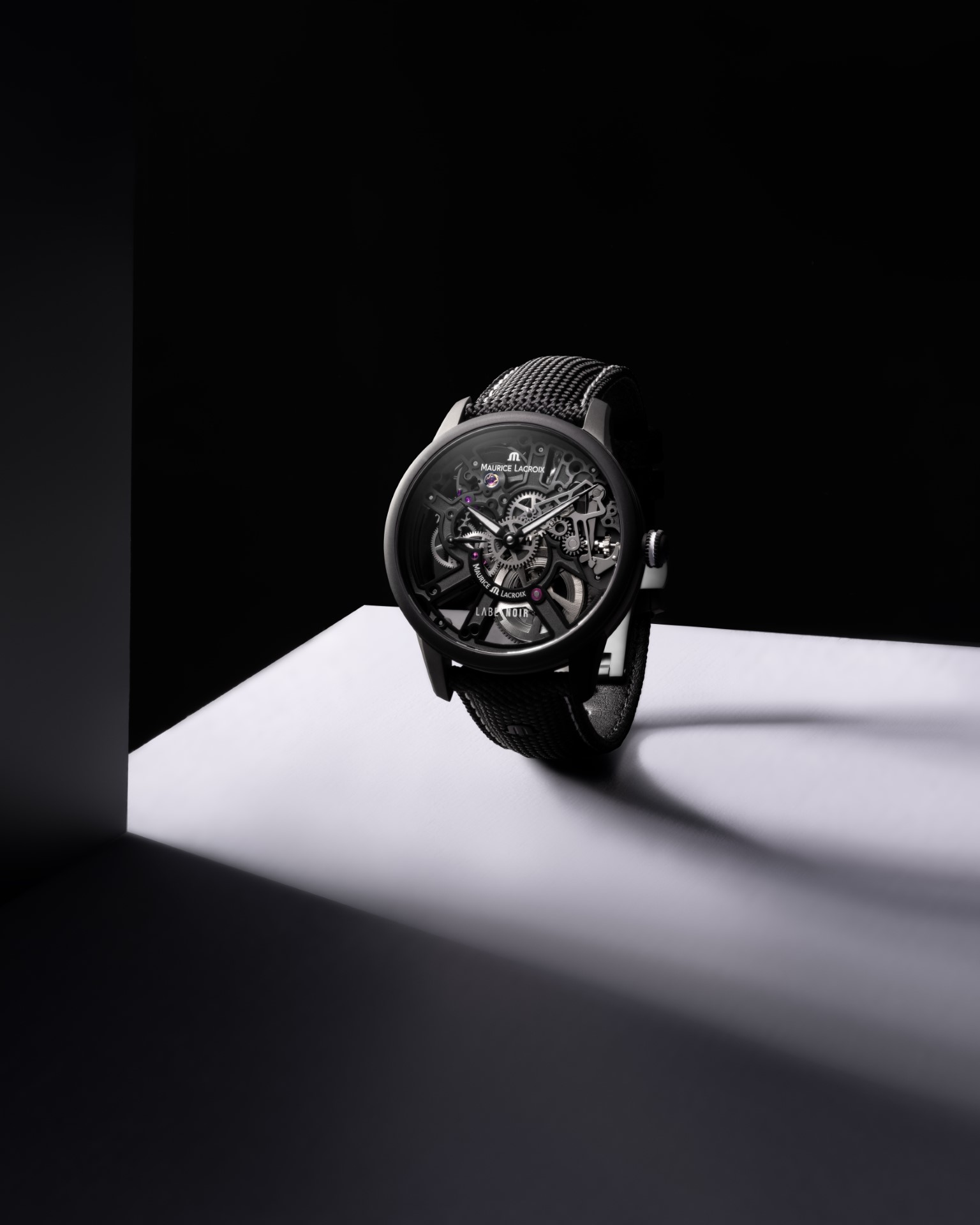 Explore the MASTERPIECE Skeleton Label Noir: A Limited