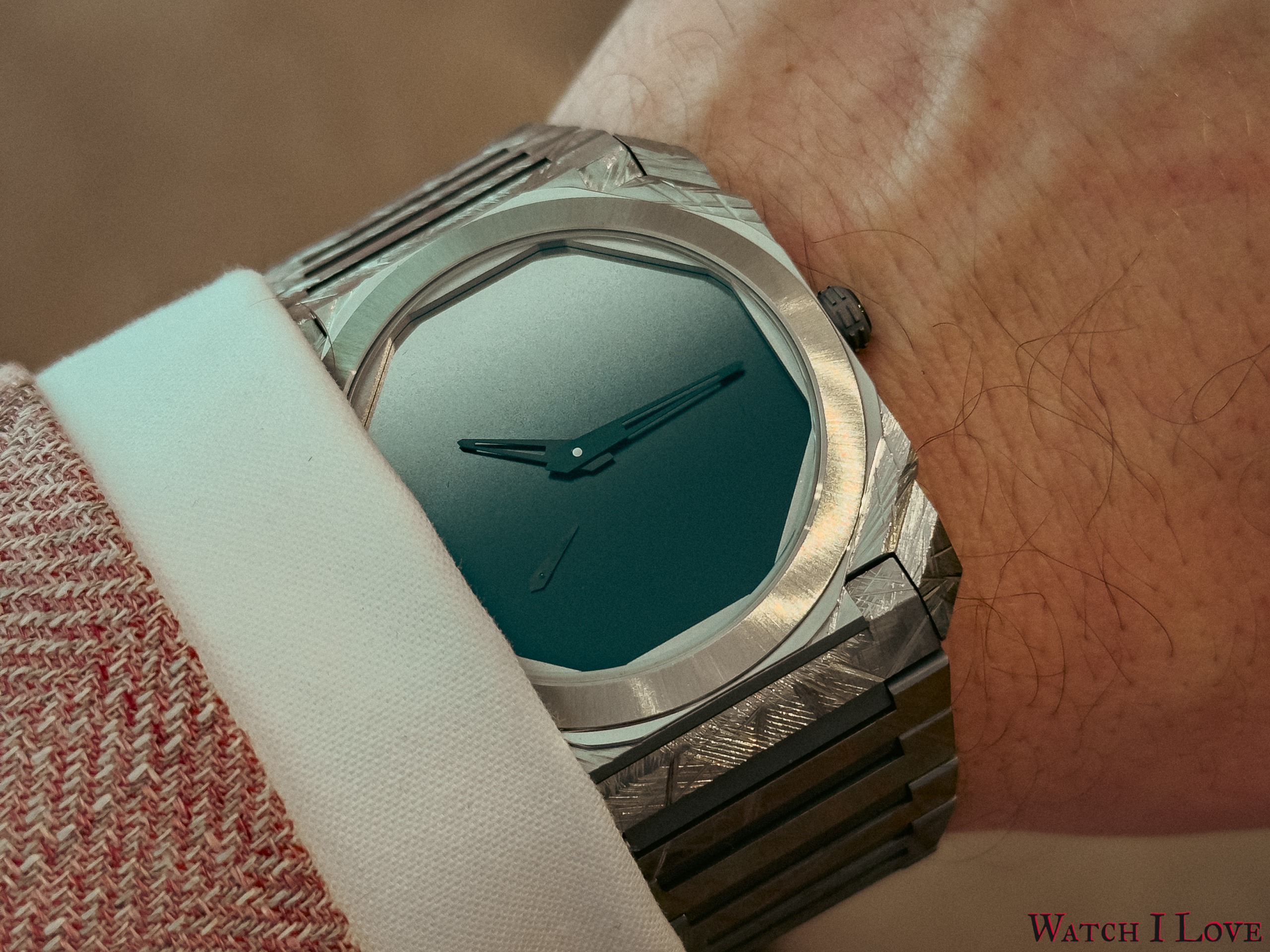 Bvlgari_Octo_Finissimo_Lee_Ufa