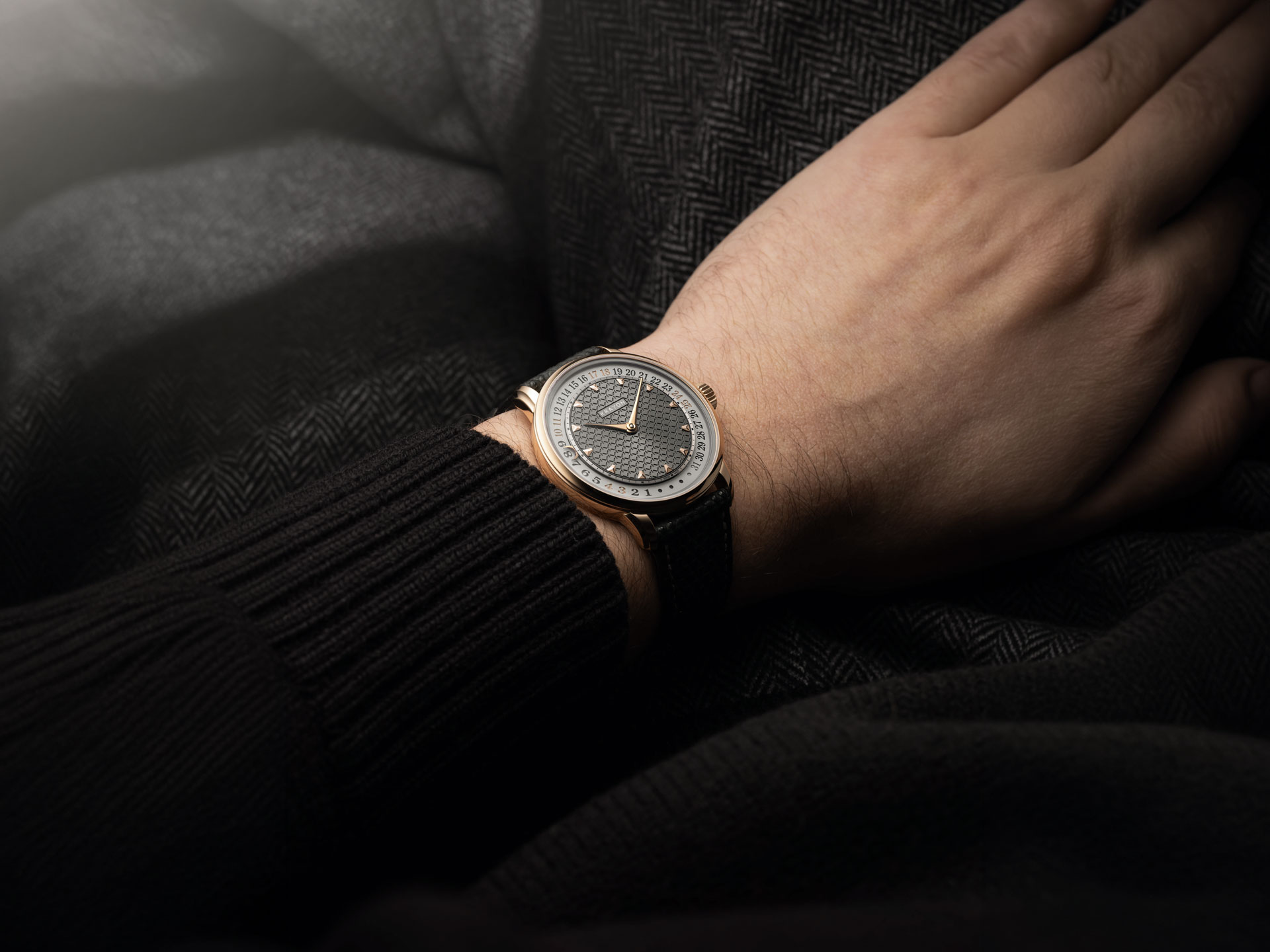Krayon Anyday in 18K Rose Gold: Innovative Design - Watch I Love