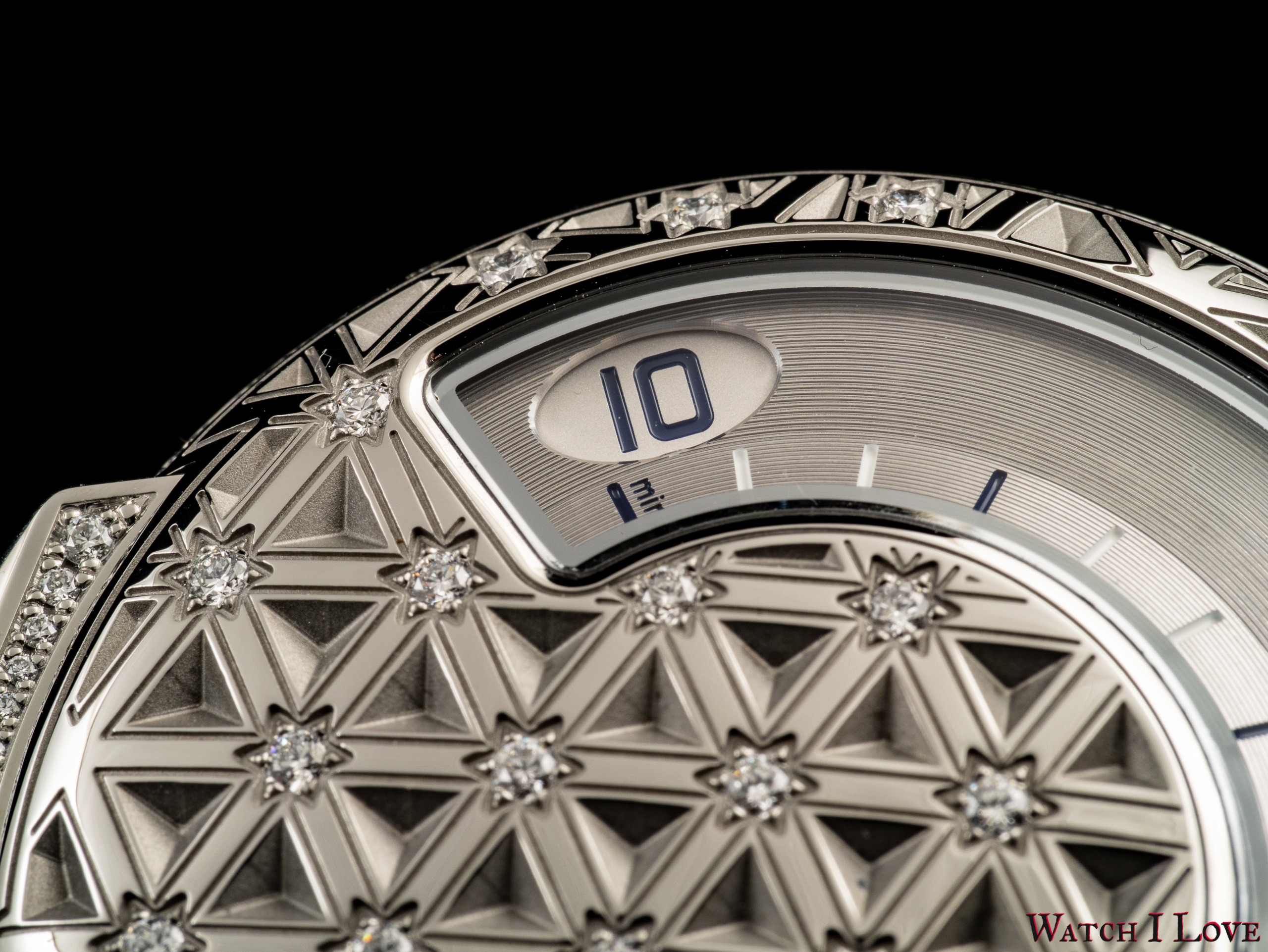 URWERK UR-101 Diamond Sky