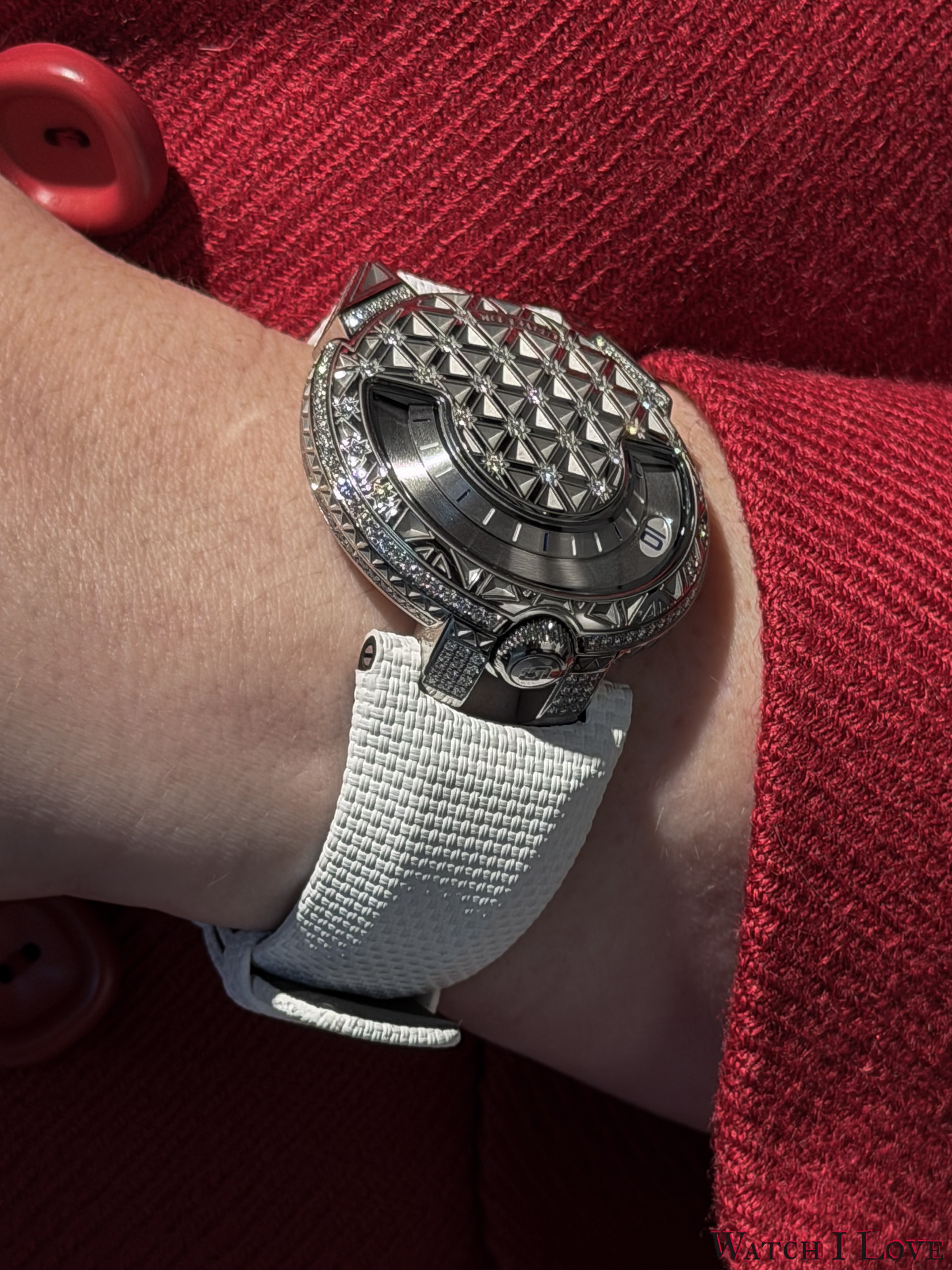 URWERK UR-101 Diamond Sky